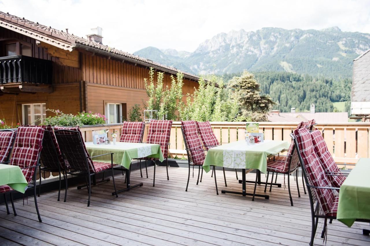 Felsners Hotel & Restaurant Haus im Ennstal Buitenkant foto