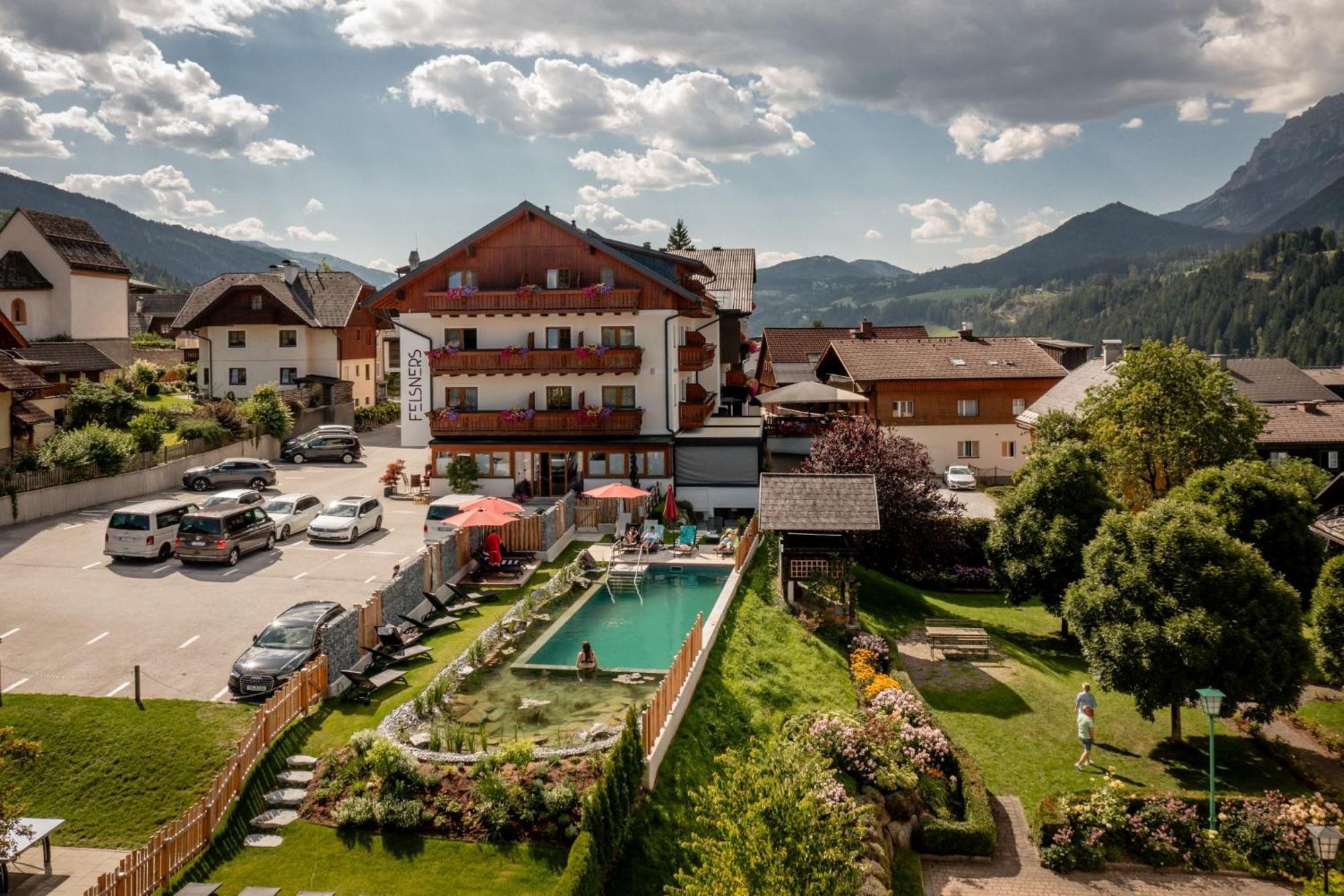 Felsners Hotel & Restaurant Haus im Ennstal Buitenkant foto